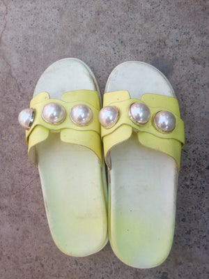 open shoes (SUMBAWANGA)